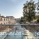 Njegoseva With Big Terrace Apartman *